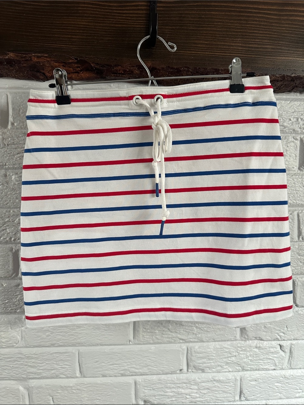 NWT Vineyard Vines Mini Skirt - Red, white & Blue